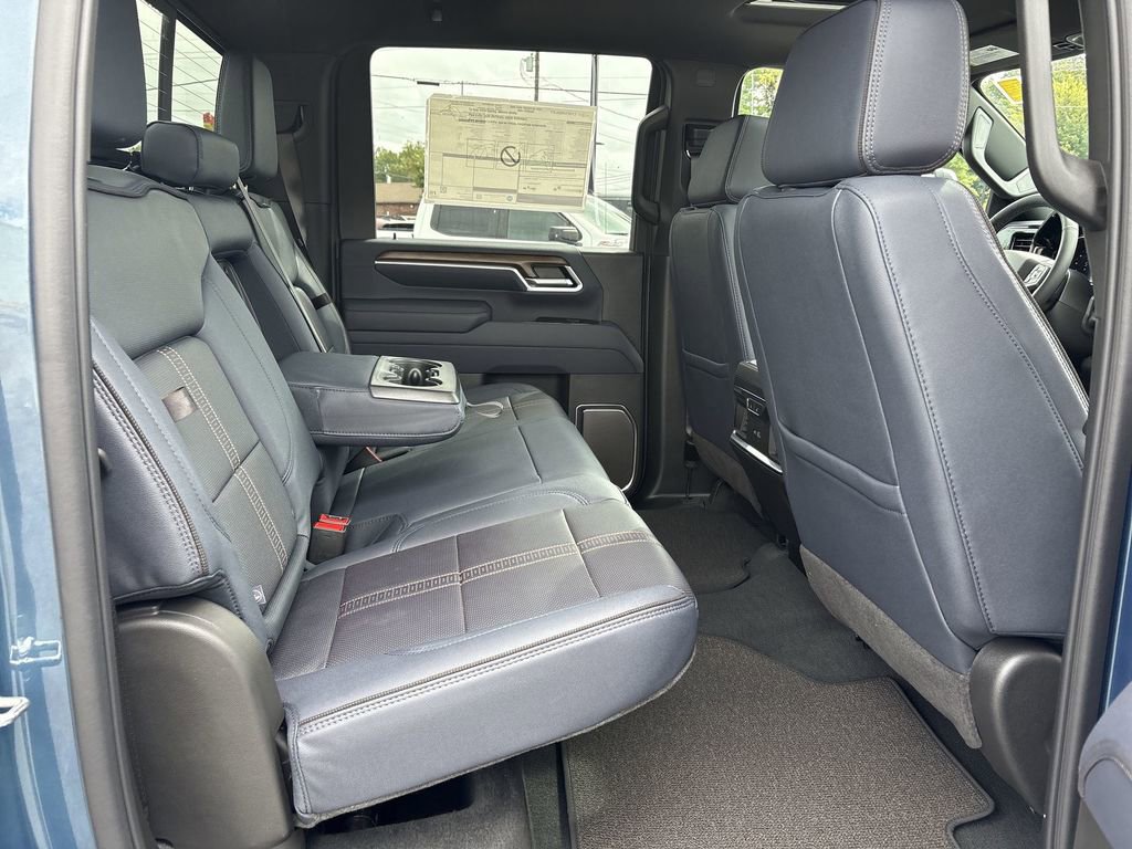 New 2026 Chevrolet Silverado 3500 High Country w/ Technology Package image 29