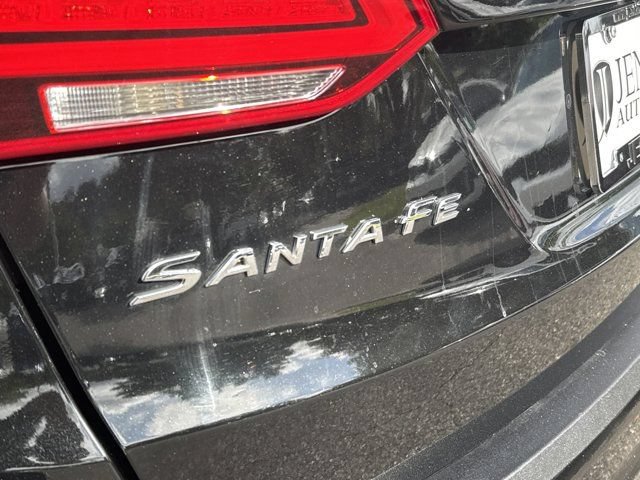 Used 2018 Hyundai Santa Fe Sport w/ Cargo Package FWD image 33