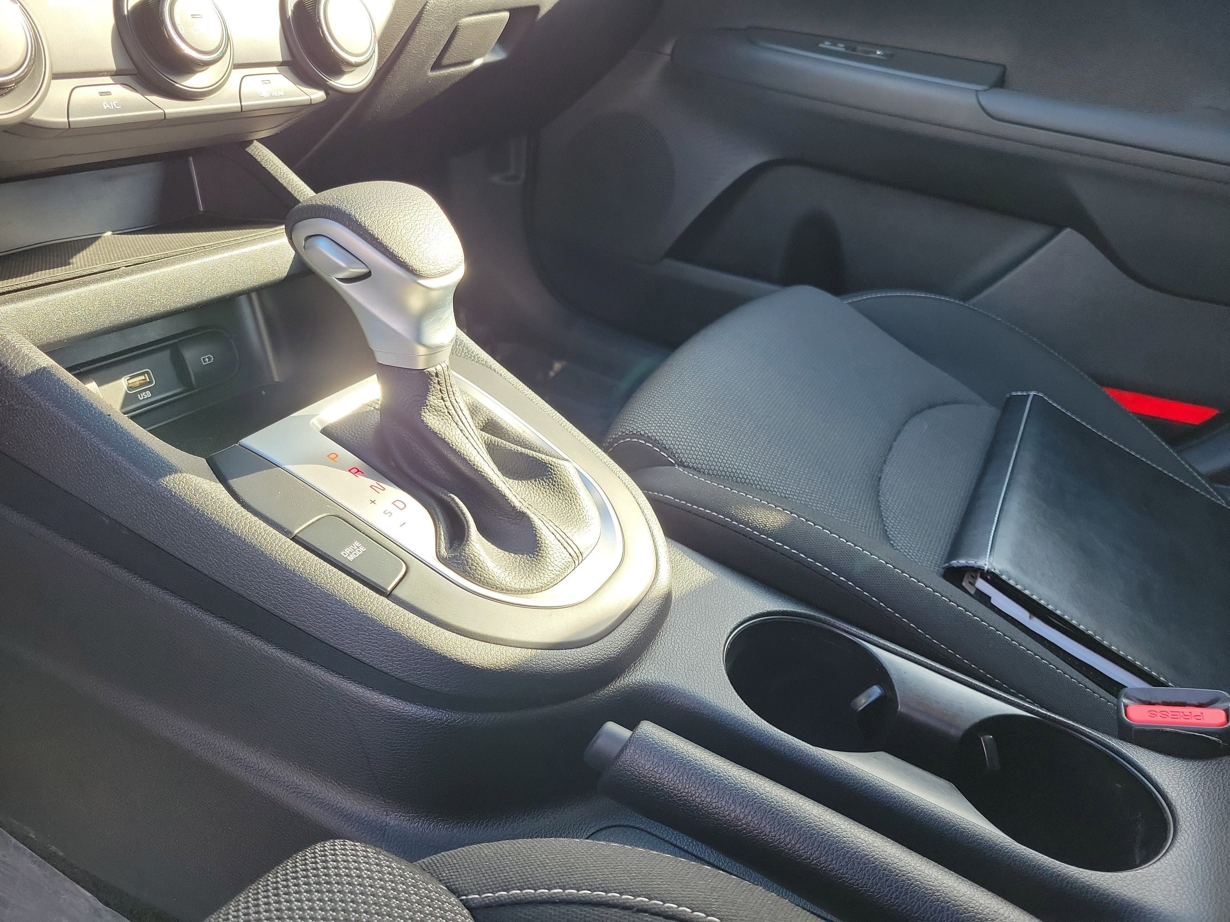 Used 2024 Kia Forte LX image 29