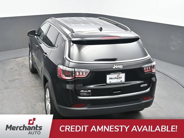 Used 2022 Jeep Compass Latitude AWD/4WD image 37