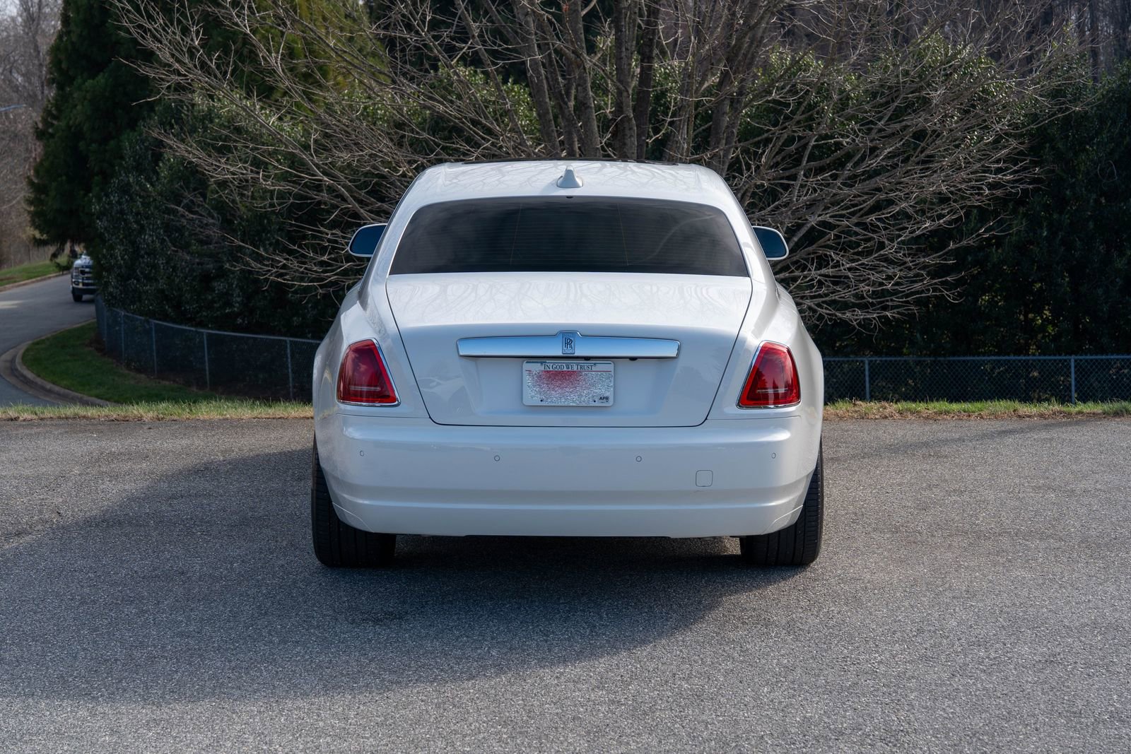 Used 2018 Rolls-Royce Ghost image 3