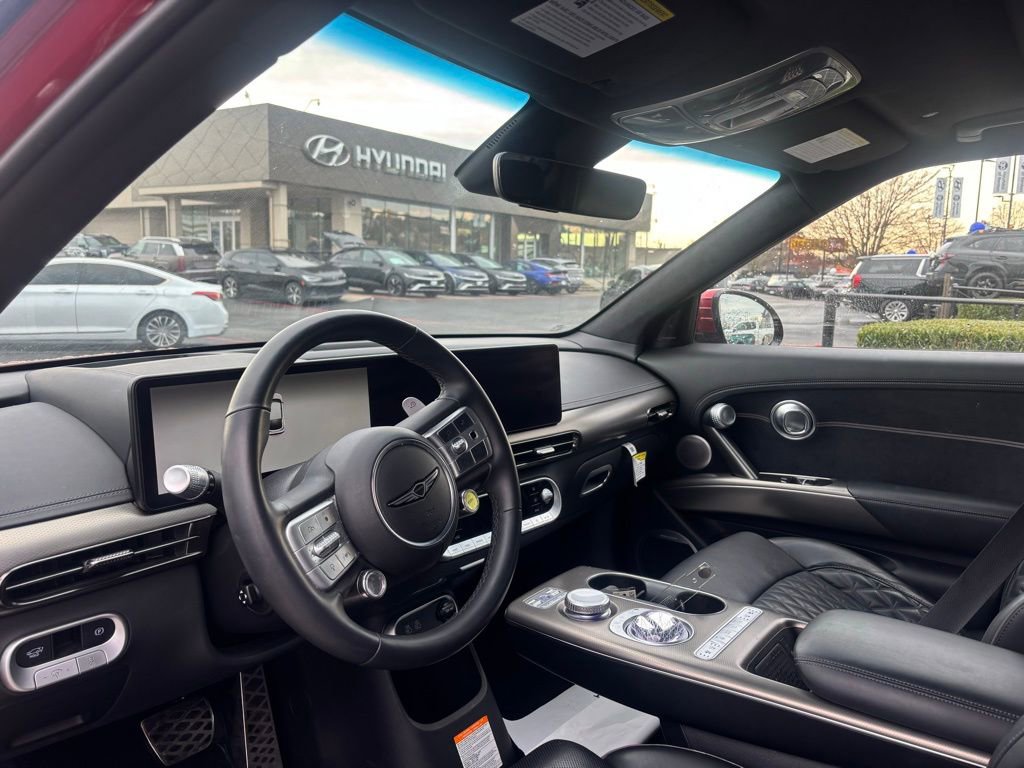 Used 2023 Genesis GV60 Performance image 5