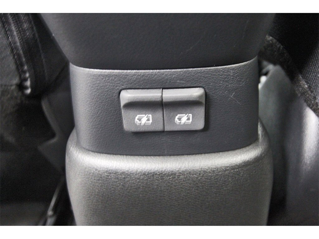 Used 2025 Nissan Kicks Play S image 48