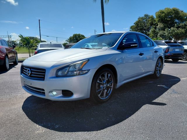 Used 2014 Nissan Maxima 3.5 S w/ Limited Edition Package FWD image 5