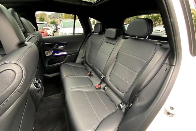 Used 2026 Mercedes-Benz GLC 300 4MATIC image 17