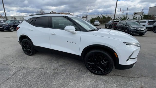 Used 2024 Chevrolet Blazer LT w/ Convenience Package image 3