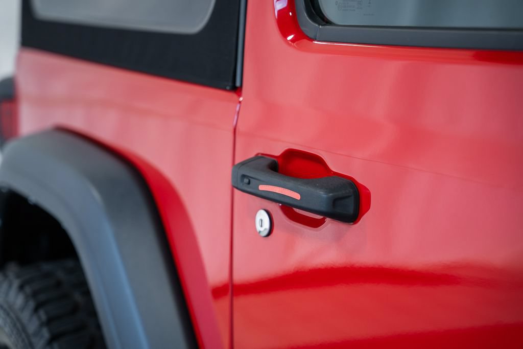 Used 2023 Jeep Wrangler Sport AWD/4WD image 12