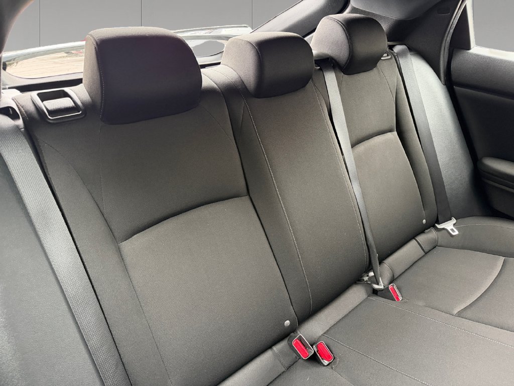 Used 2018 Honda Civic Sport image 19