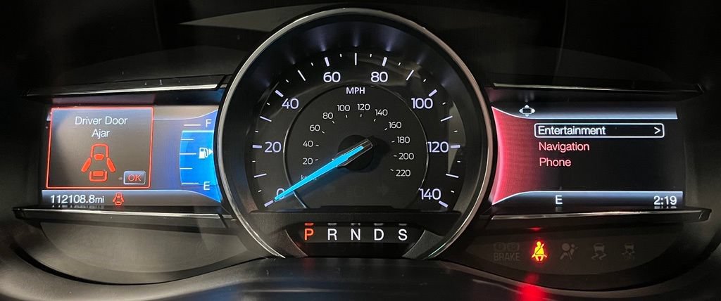 Used 2018 Ford Explorer Limited AWD/4WD image 27