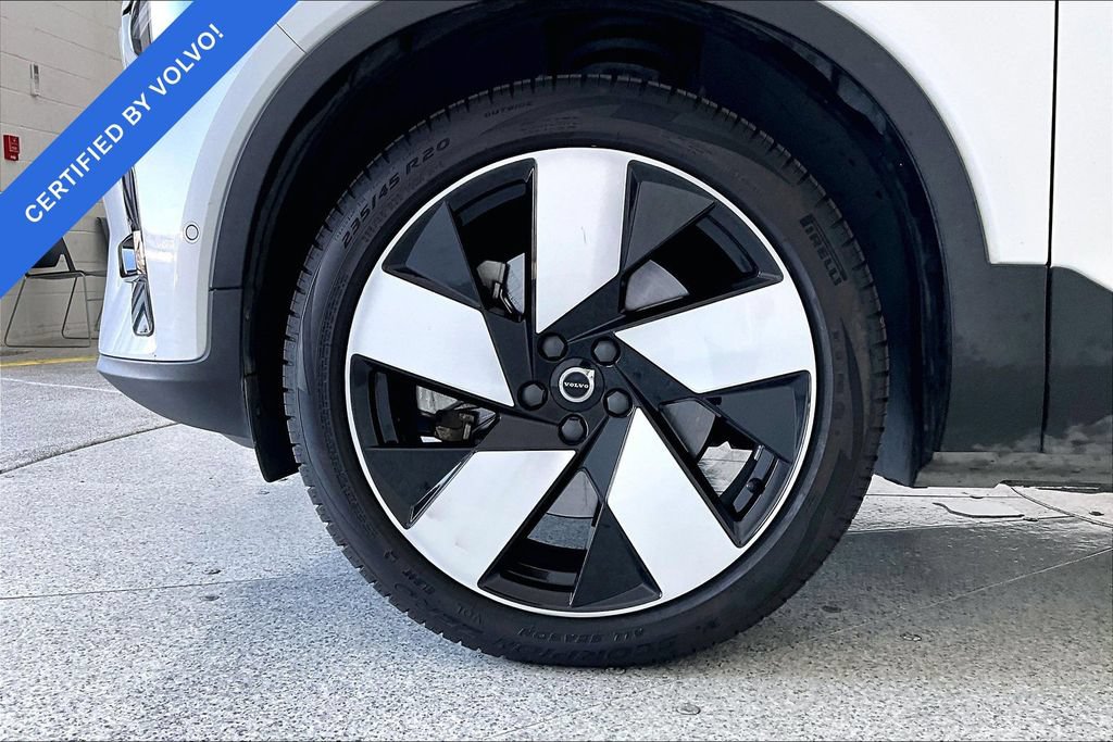 Certified 2023 Volvo XC40 Recharge Ultimate AWD/4WD image 10