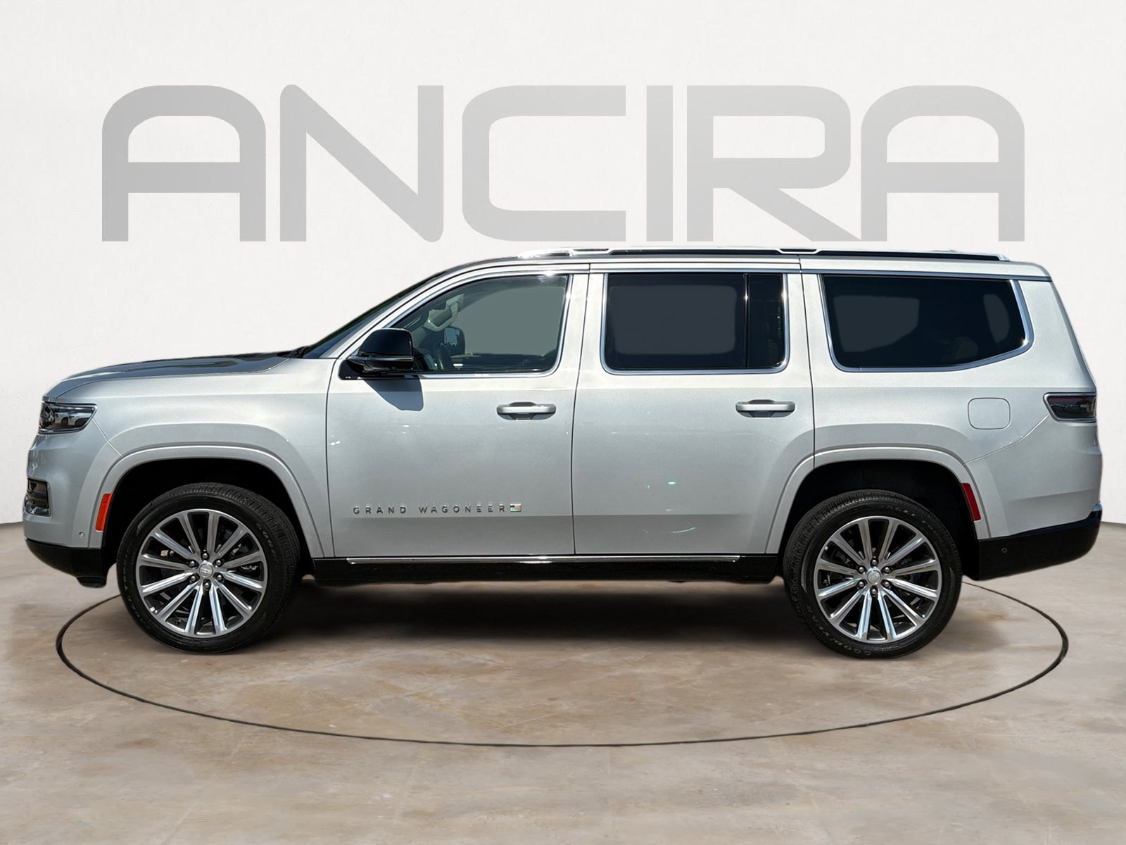 Used 2023 Jeep Grand Wagoneer Series II AWD/4WD image 7