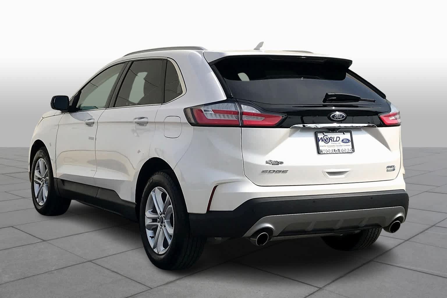 Used 2019 Ford Edge SEL w/ Equipment Group 201A AWD/4WD image 12