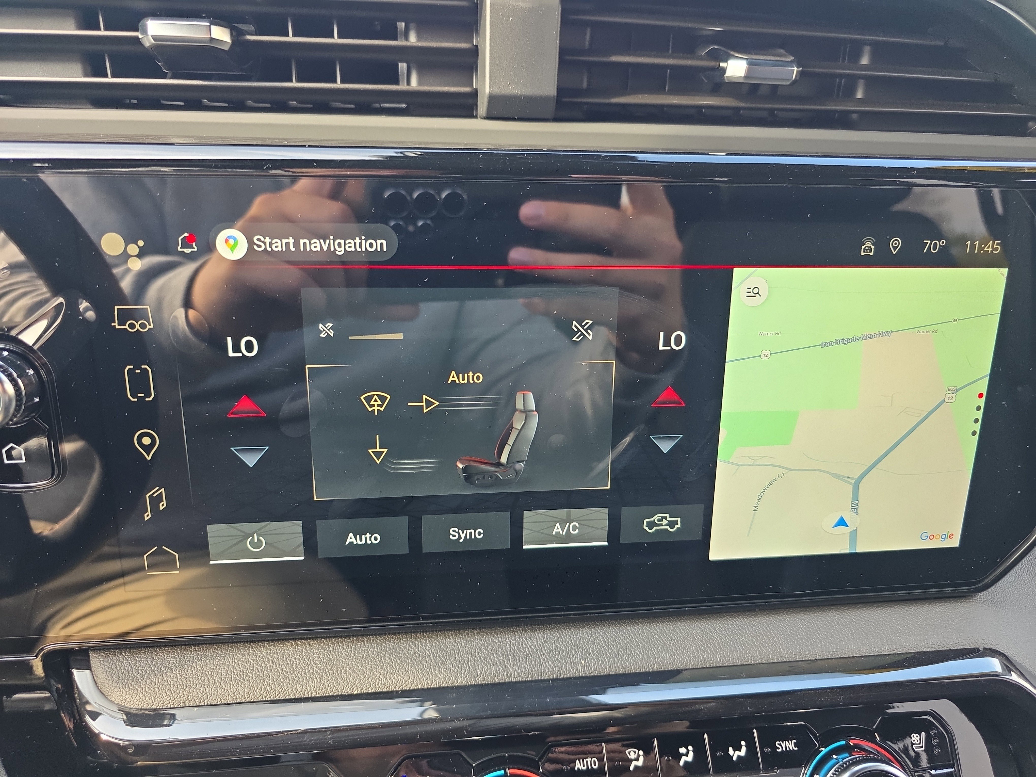 New 2026 GMC Sierra 2500 AT4 w/ AT4 Premium Plus Package image 24