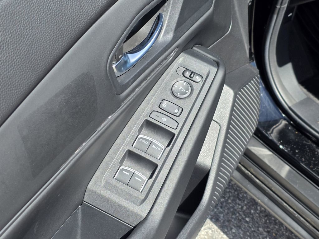 Used 2023 Honda Accord EX image 17