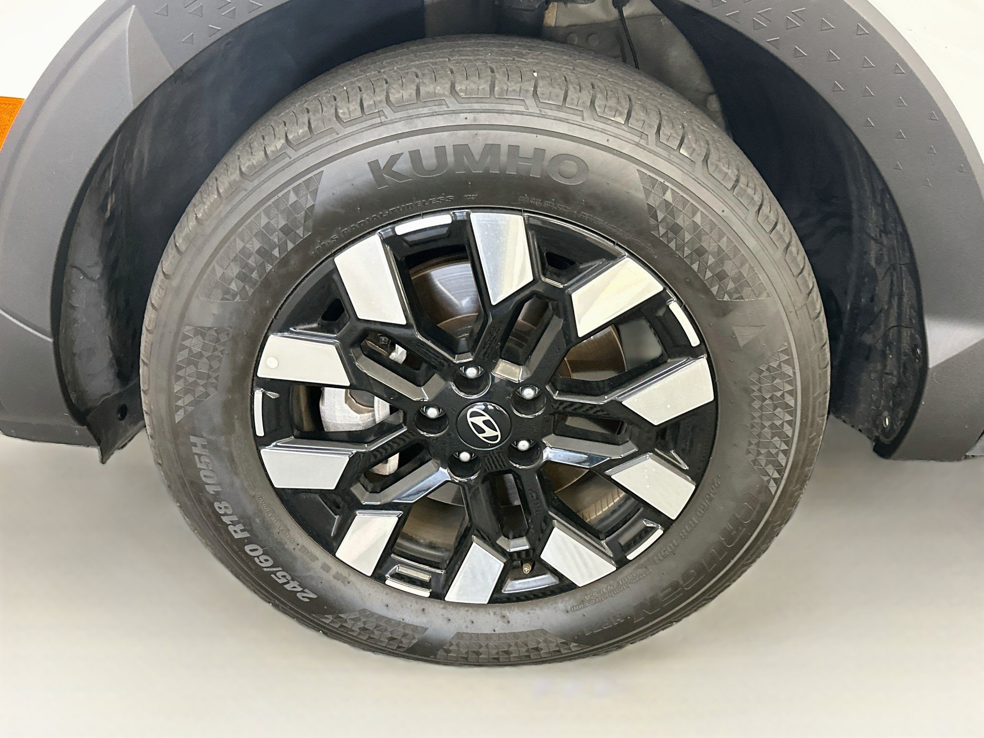 Used 2025 Hyundai Santa Cruz SEL AWD/4WD image 11