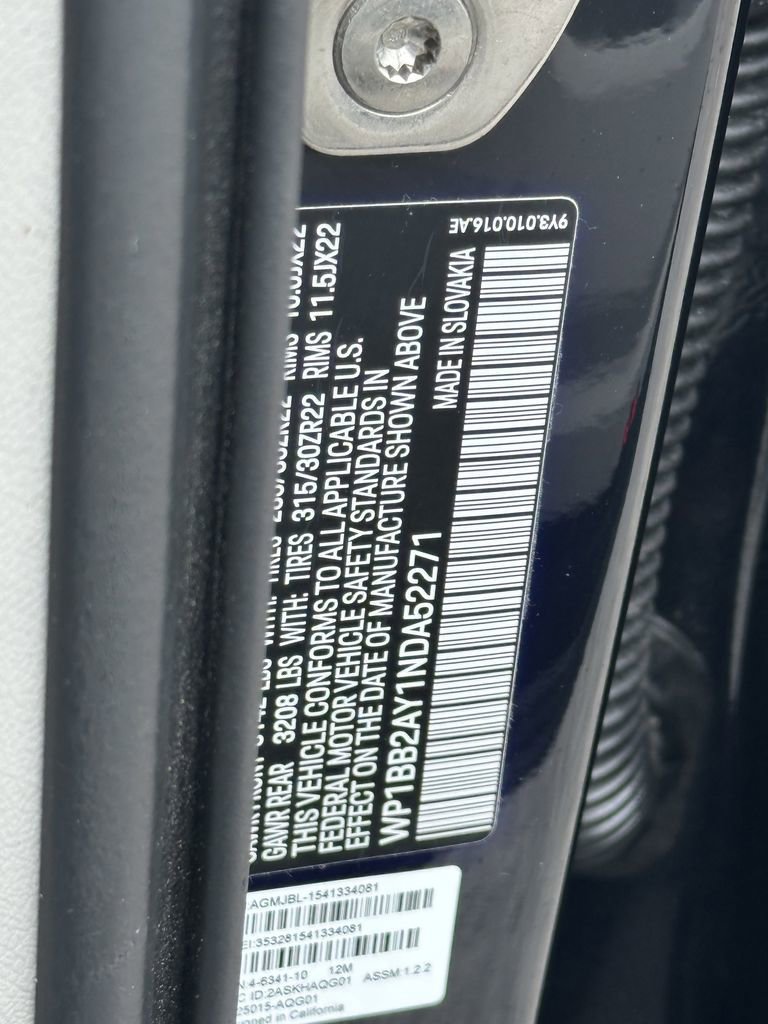 Used 2022 Porsche Cayenne S image 37