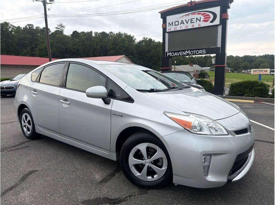 Used 2012 Toyota Prius Four w/ Preferred Accessory Pkg FWD image 1