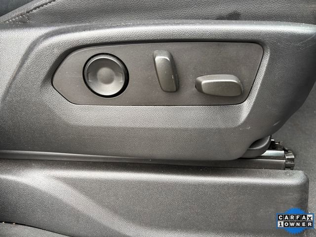 Used 2023 Chevrolet Suburban Z71 image 33