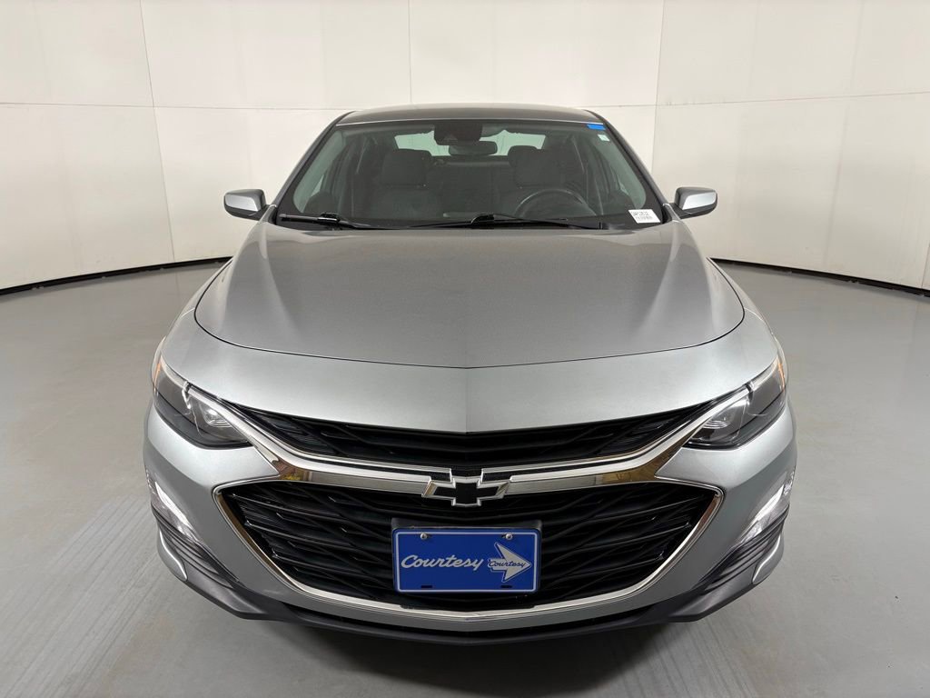 Used 2023 Chevrolet Malibu RS FWD image 4