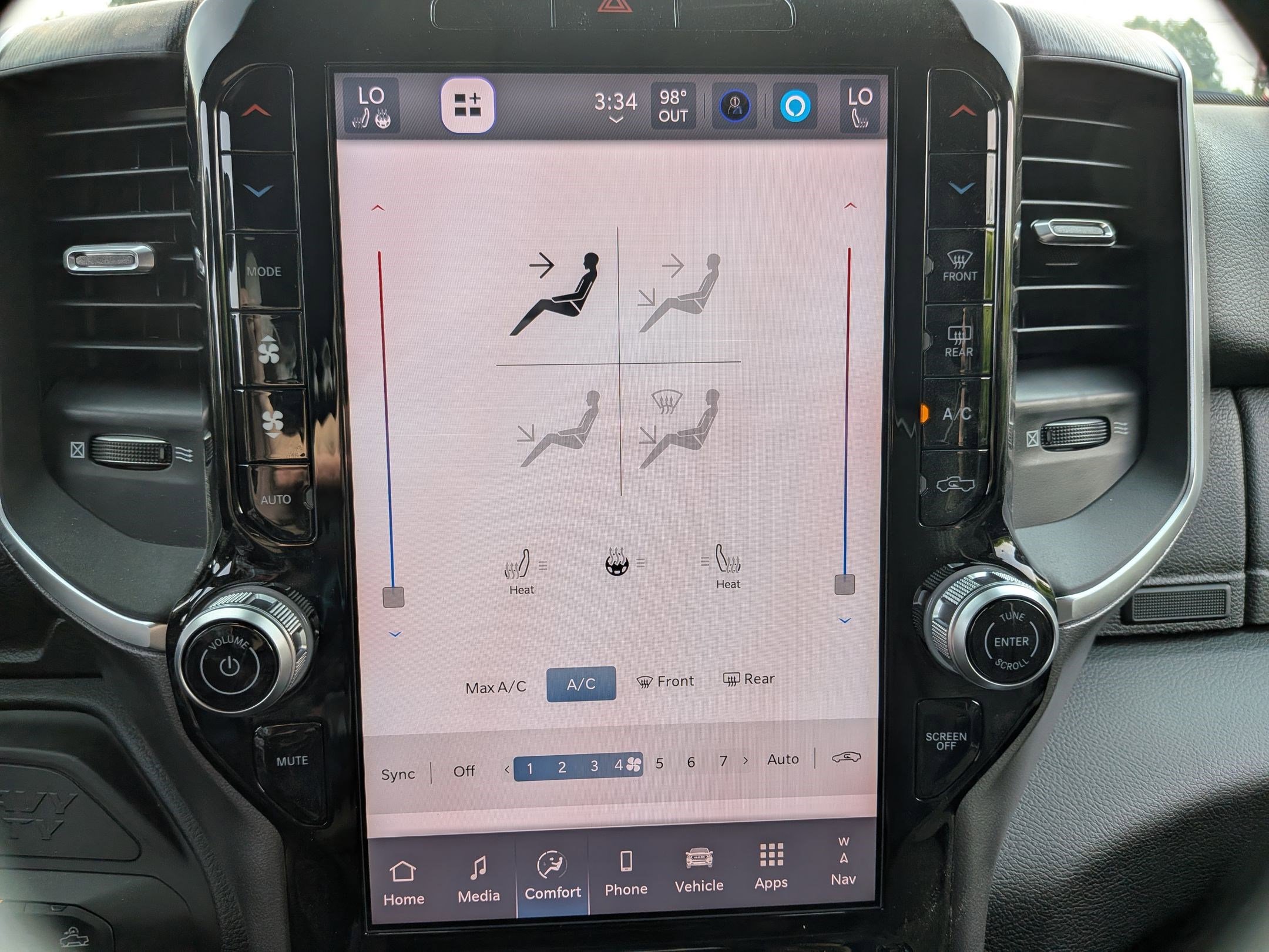 New 2025 RAM 2500 Big Horn image 27