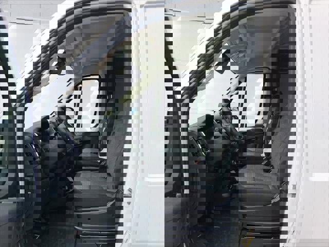 New 2025 RAM ProMaster 1500 w/ Quick Order Package 22G SLT image 26