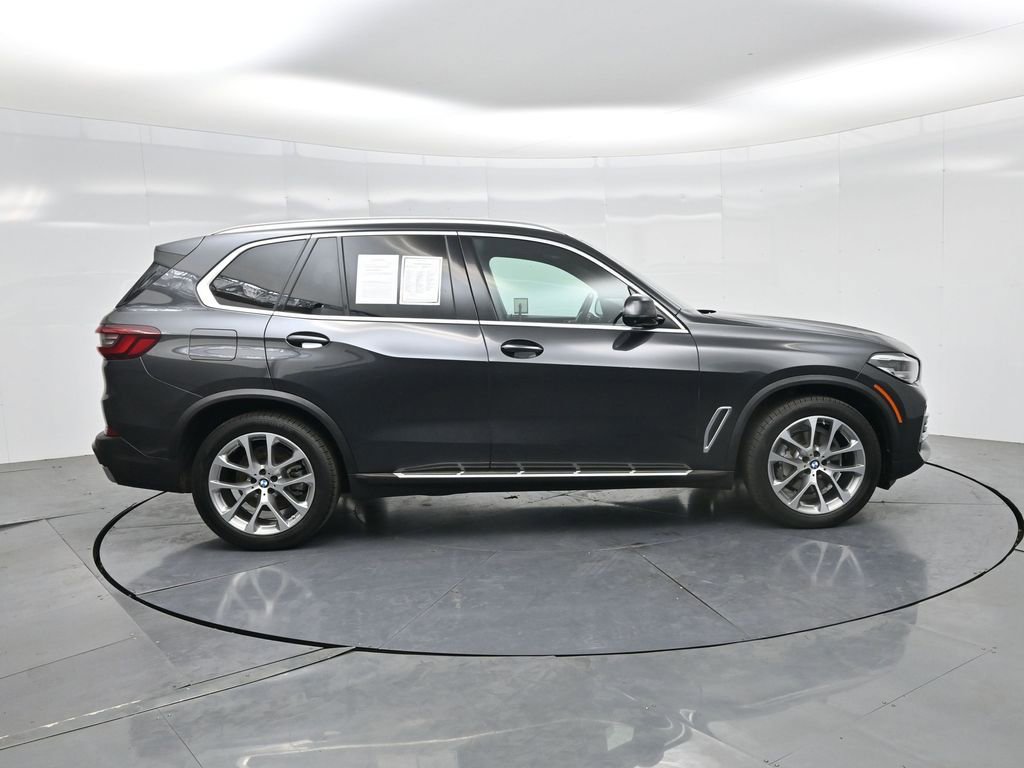 Used 2023 BMW X5 xDrive40i AWD/4WD image 29
