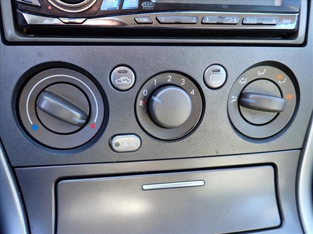 Used 2005 Subaru Outback 2.5i image 20