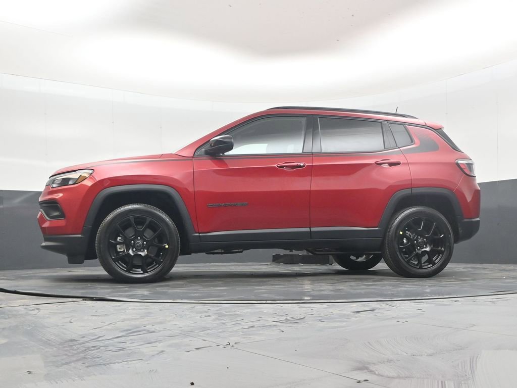 New 2026 Jeep Compass Latitude AWD/4WD image 39