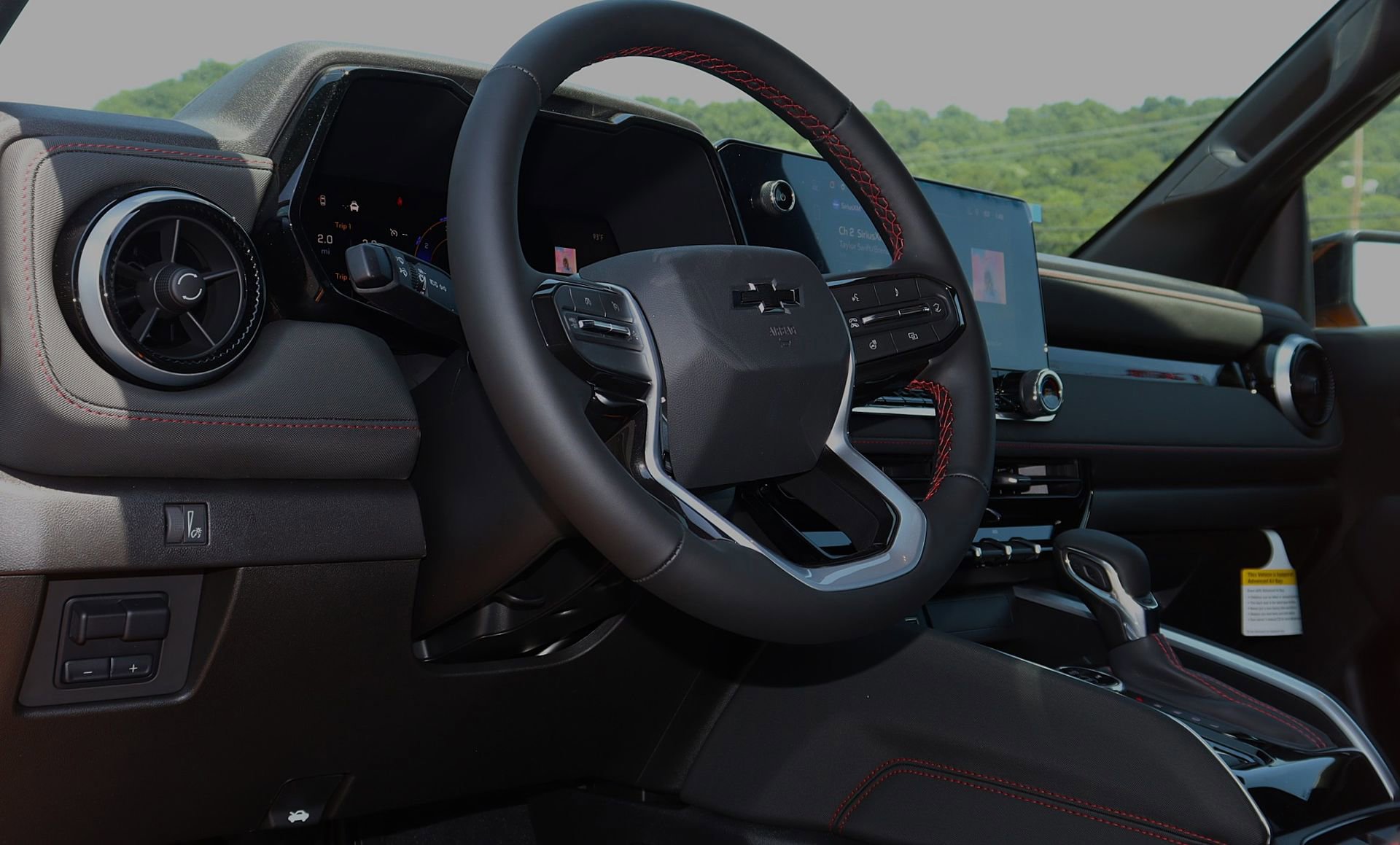 New 2026 Chevrolet Colorado Z71 w/ Z71 Convenience Package 2 image 16