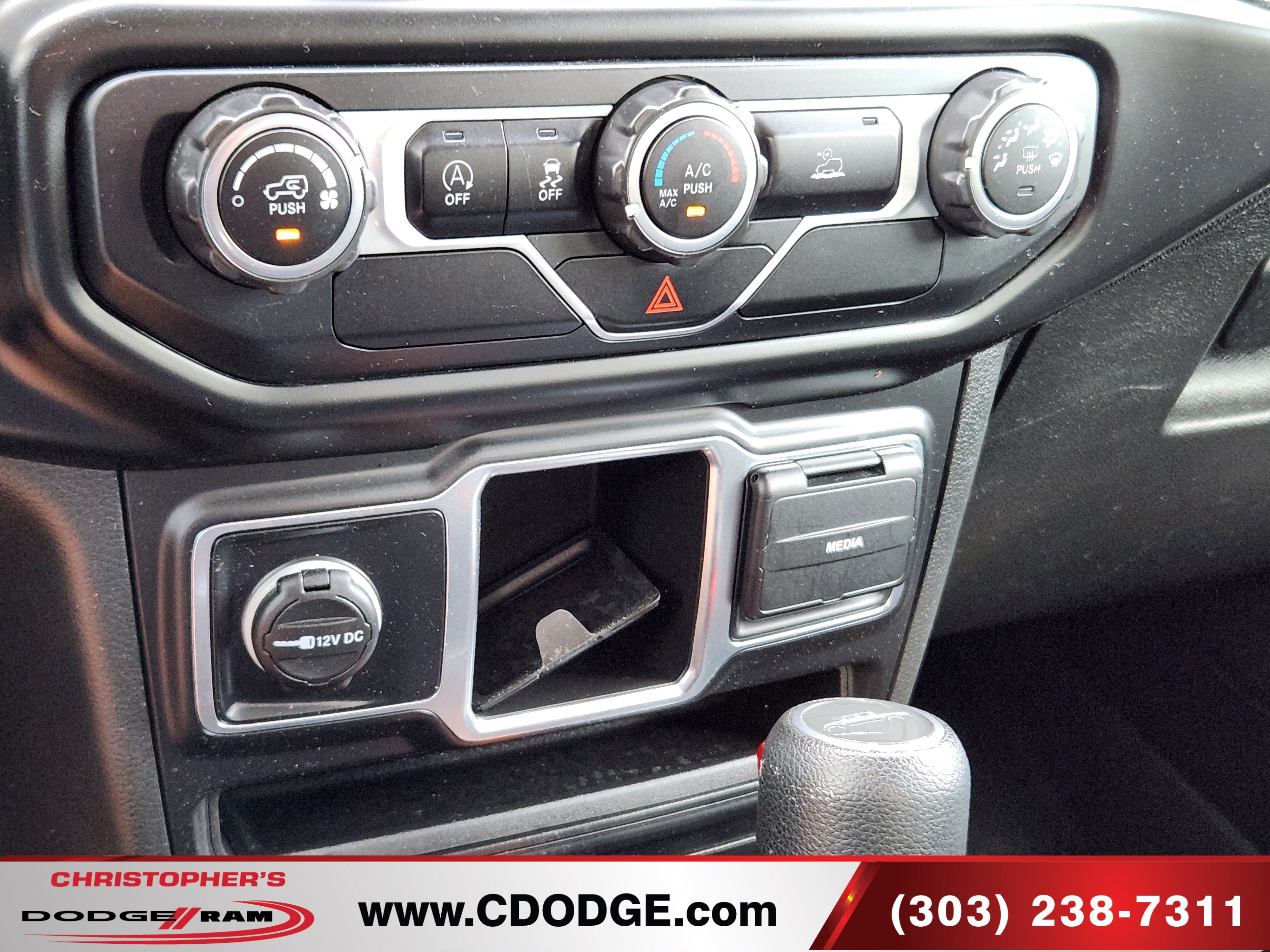 Used 2021 Jeep Gladiator Sport AWD/4WD image 26