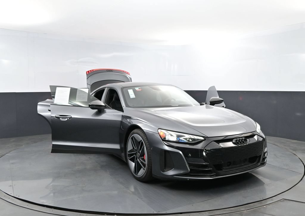 Used 2022 Audi RS e-tron GT AWD/4WD image 11