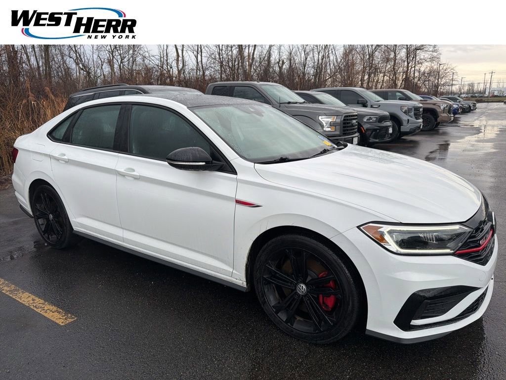 Used 2021 Volkswagen Jetta GLI image 1