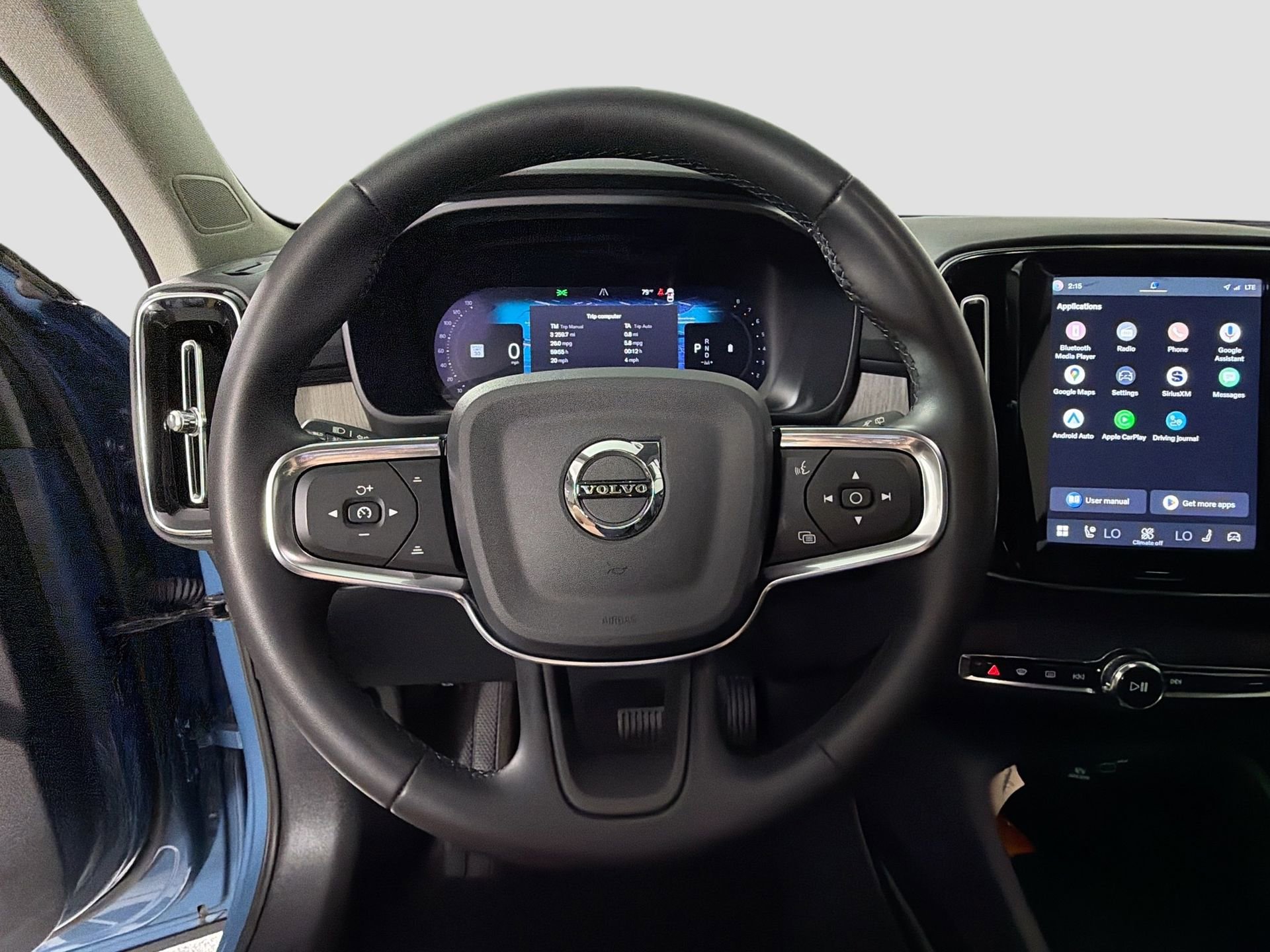 Certified 2023 Volvo XC40 B4 Plus w/ Protection Package Premier image 12