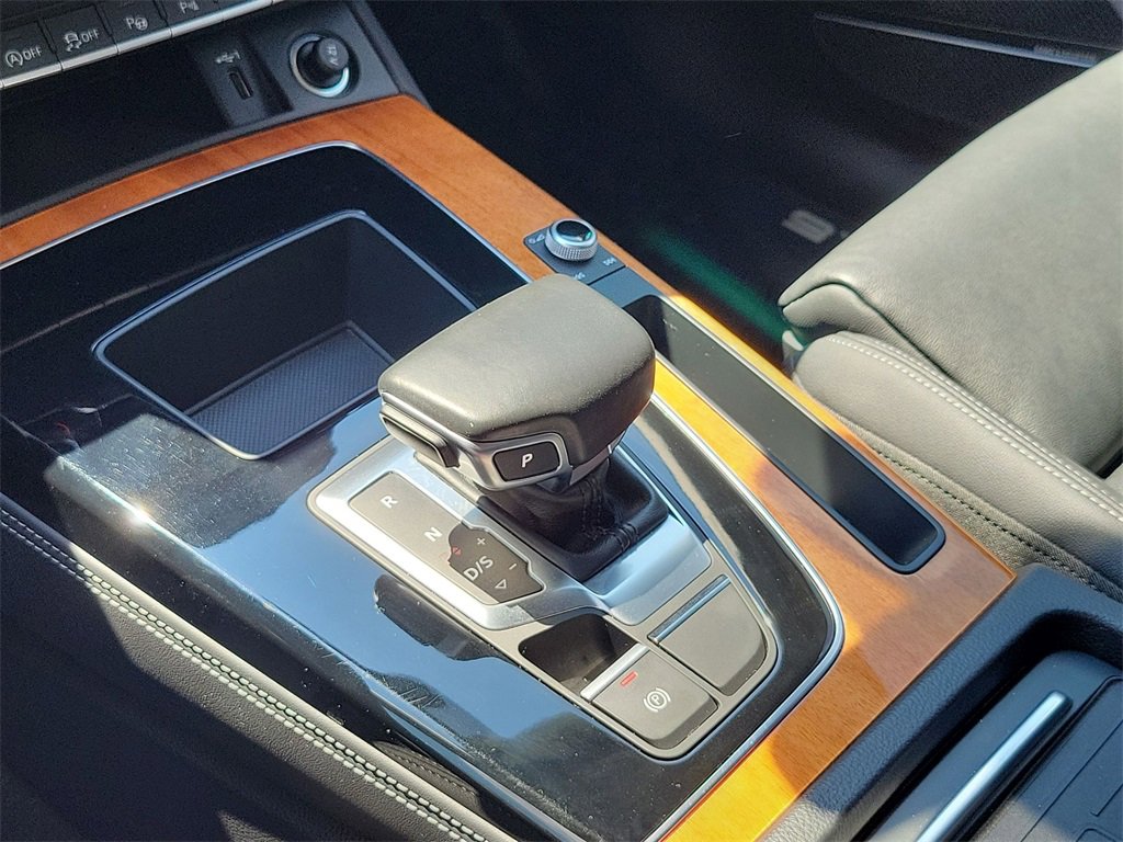 Used 2021 Audi Q5 Prestige image 22