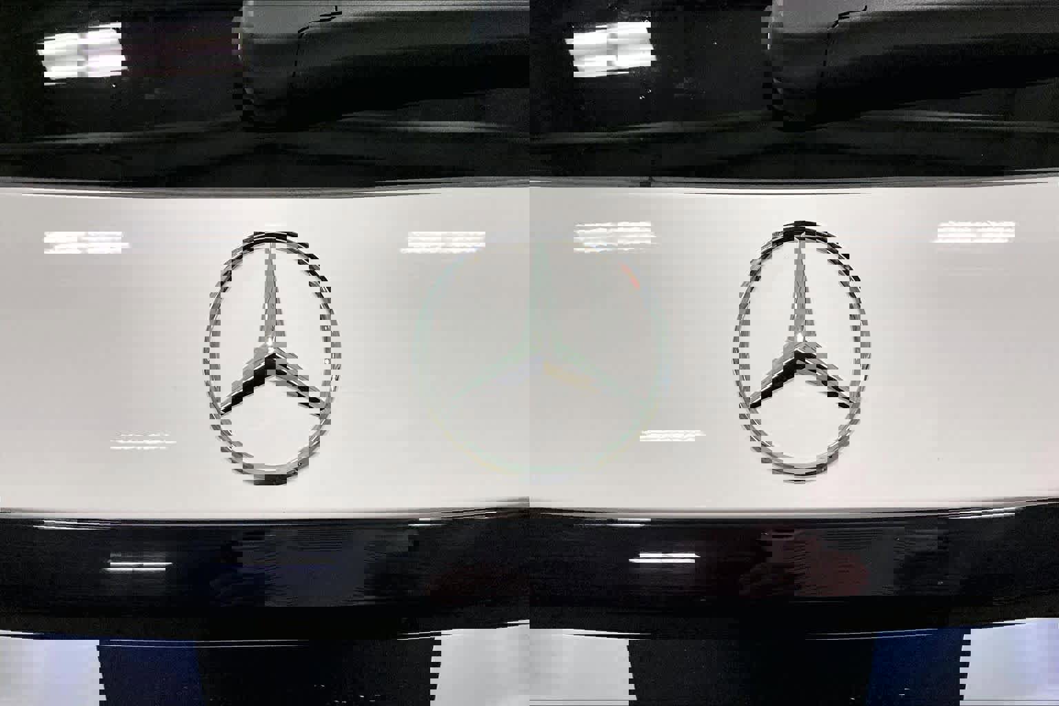 Used 2026 Mercedes-Benz GLC 300 4MATIC image 30