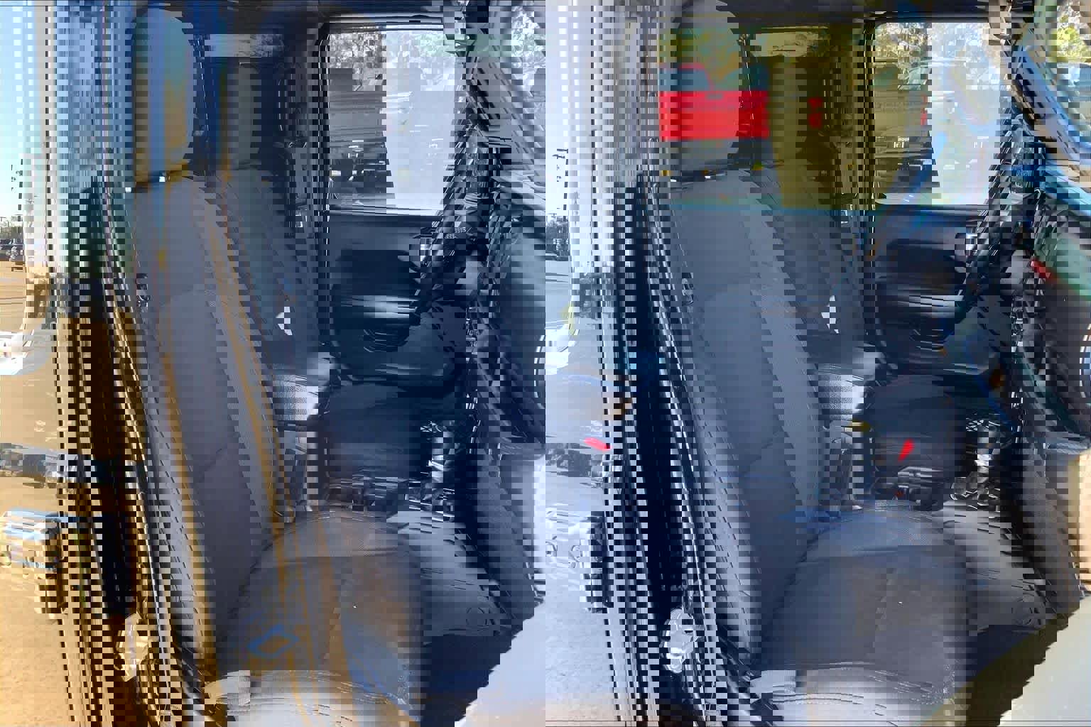 Used 2020 Jeep Gladiator Sport w/ Quick Order Package 24S image 8