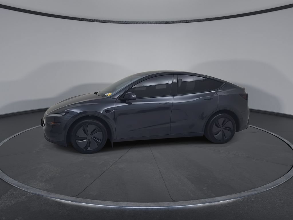 Used 2026 Tesla Model Y AWD image 8