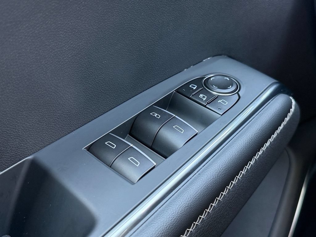 Used 2026 GMC Acadia Denali w/ Super Cruise Package AWD/4WD image 23