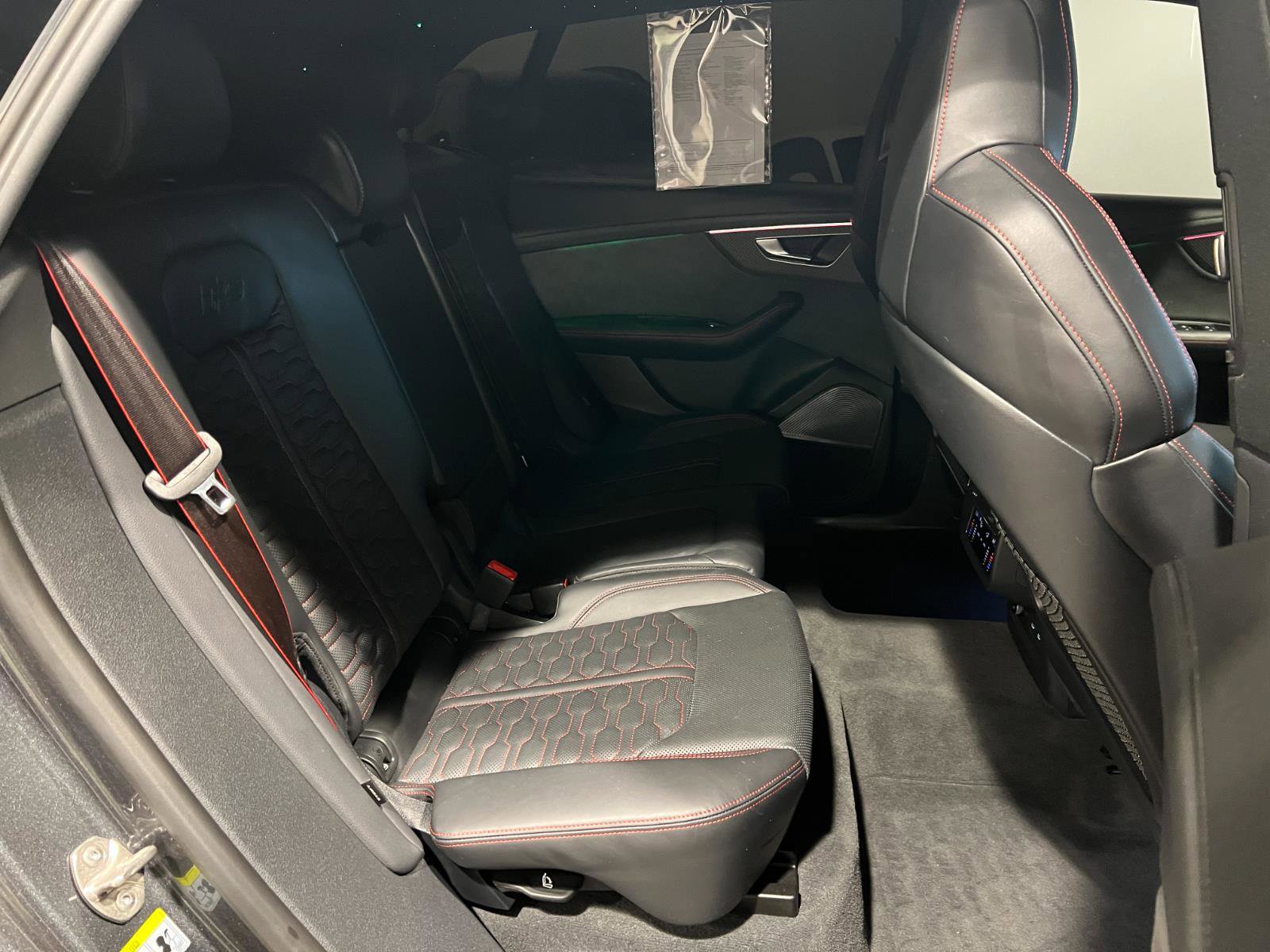 Used 2024 Audi RS Q8 image 39