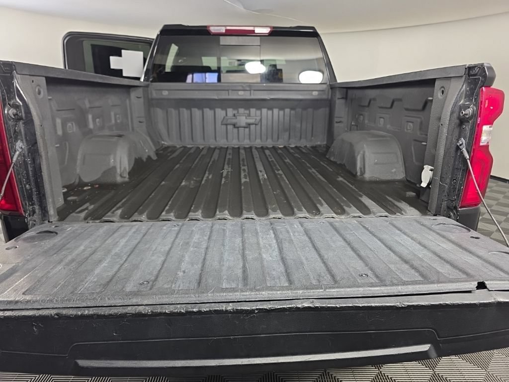 Used 2022 Chevrolet Silverado 1500 LT Trail Boss w/ Convenience Package II AWD/4WD image 34