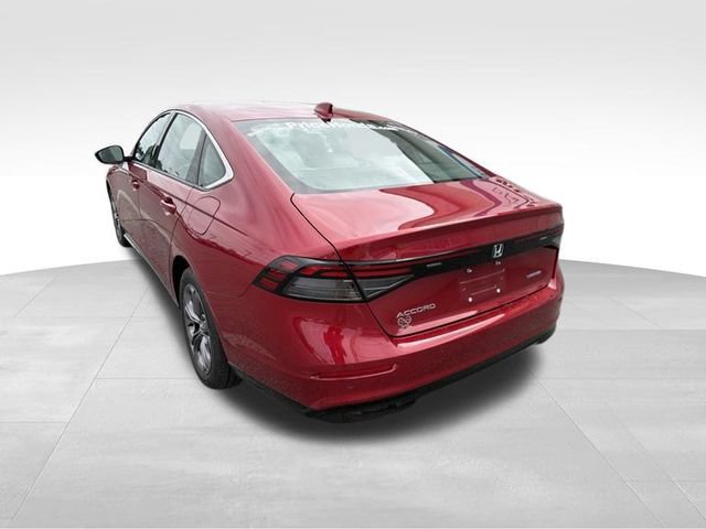 Certified 2025 Honda Accord EX-L image 6