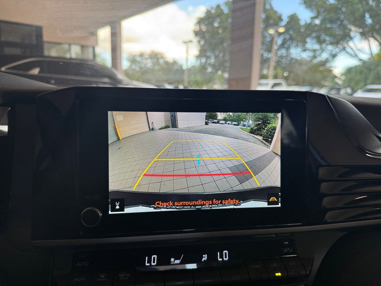 Used 2025 Toyota Camry LE image 17