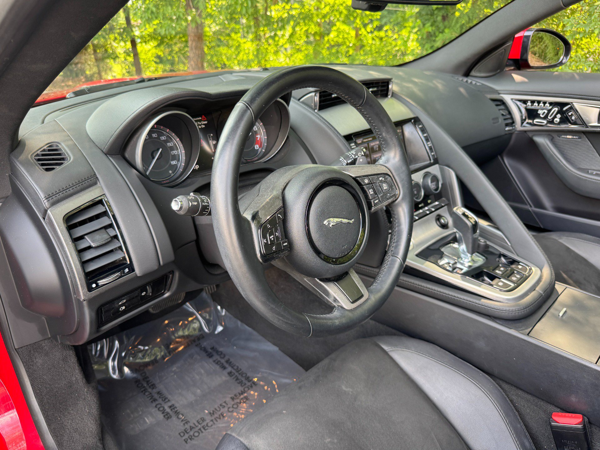 Used 2014 Jaguar F-TYPE Convertible RWD image 36