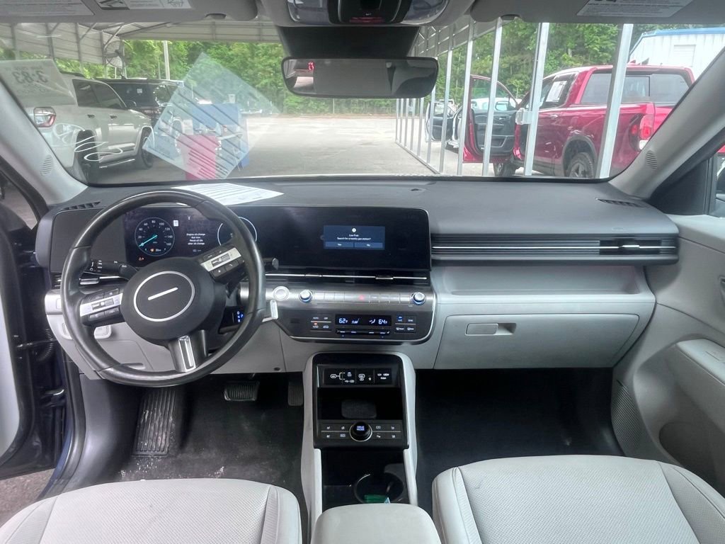 Used 2024 Hyundai Kona Limited FWD image 9