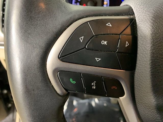 Used 2019 Jeep Grand Cherokee Limited AWD/4WD image 20