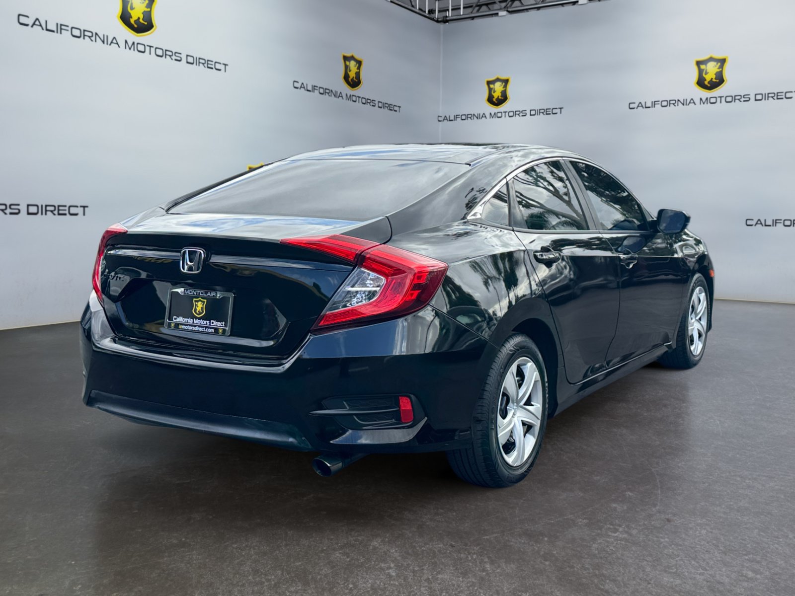 Used 2018 Honda Civic LX image 5