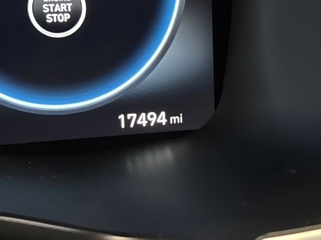 Used 2023 Hyundai Santa Fe Calligraphy w/ Cargo Package image 14