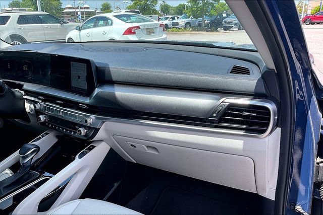 Used 2024 Kia Telluride S w/ S Sunroof Package FWD image 21