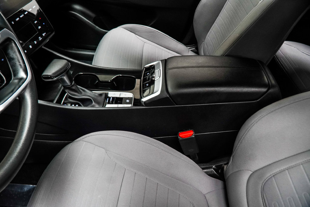 Used 2024 Hyundai Santa Cruz SEL w/ Activity Package FWD image 22