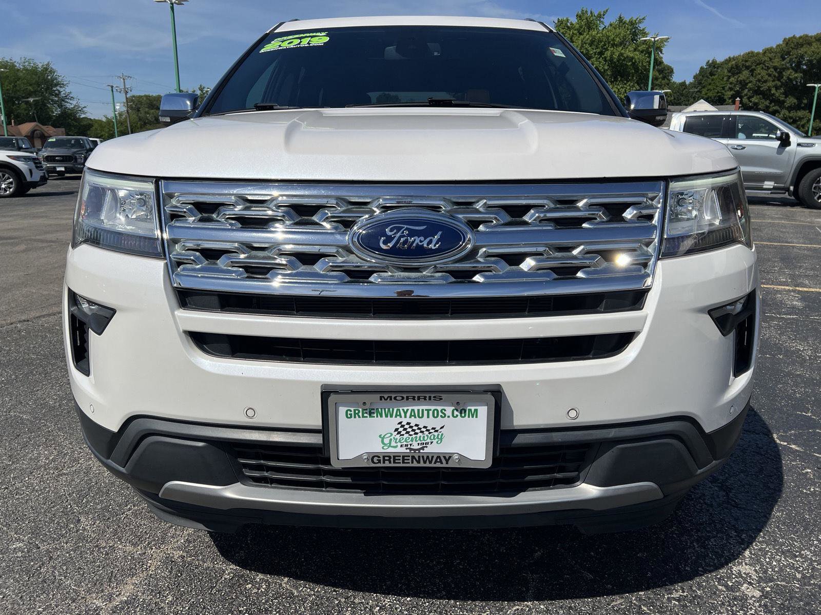Used 2019 Ford Explorer XLT w/ Equipment Group 202A AWD/4WD image 12